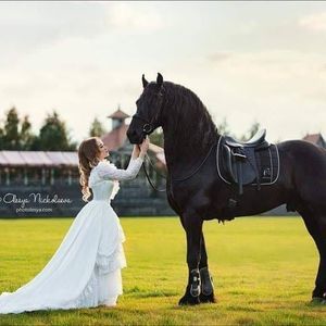 Meet your Posher, Bianca